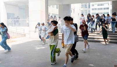 筑牢校园安全线 学校开展应急疏散演练